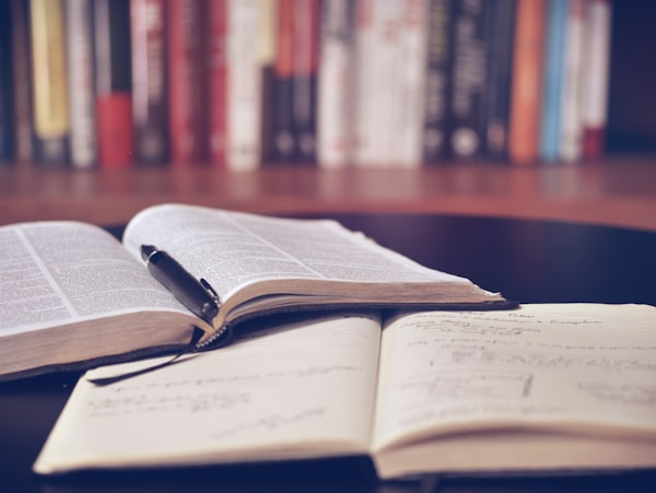 5 Daily Habits That Will Fast-Track Your English